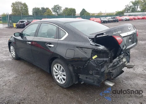2018 Nissan Altima 2.5 S z USA, uszkodzony, nr VIN 1N4AL3APXJC104350